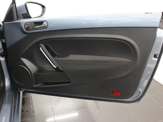 ザ・ビートル デザイン 純正ナビ フルセグ Bluetooth USB入力 バックカメラ ブラインドスポットモニター ETC Pスタート マニュアルモード スマートキー クルコン HIDヘッドライト オートライト 純正AW(27枚目)