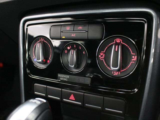 ザ・ビートル デザイン 純正ナビ フルセグ Bluetooth USB入力 バックカメラ ブラインドスポットモニター ETC Pスタート マニュアルモード スマートキー クルコン HIDヘッドライト オートライト 純正AW(40枚目)