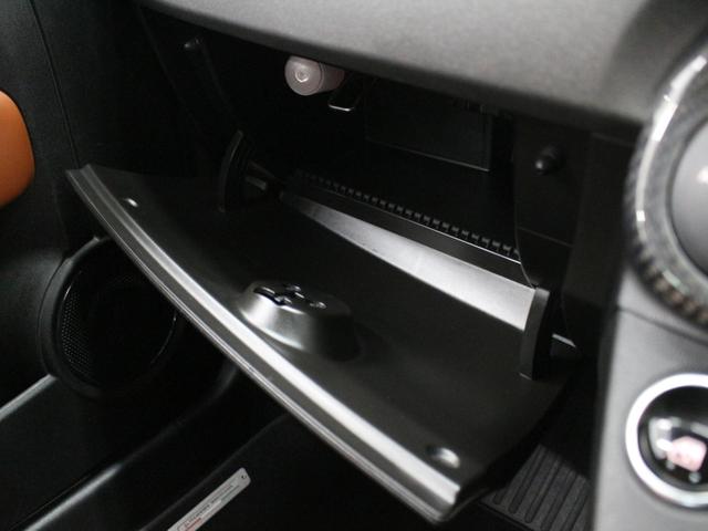 アバルト５９５ コンペティツィオーネ　フルセグナビ　Ｂｌｕｅｔｏｏｔｈ　ＵＳＢ入力　ＥＴＣ　オートＡＣ　Ｂカメラ　パドルシフト　ＴＦＴメーター　サベルトスポーツシート　レコードモンツァマフラー　ＨＩＤライト　純正ＡＷ　Ｂソナー　後期モデル（51枚目）