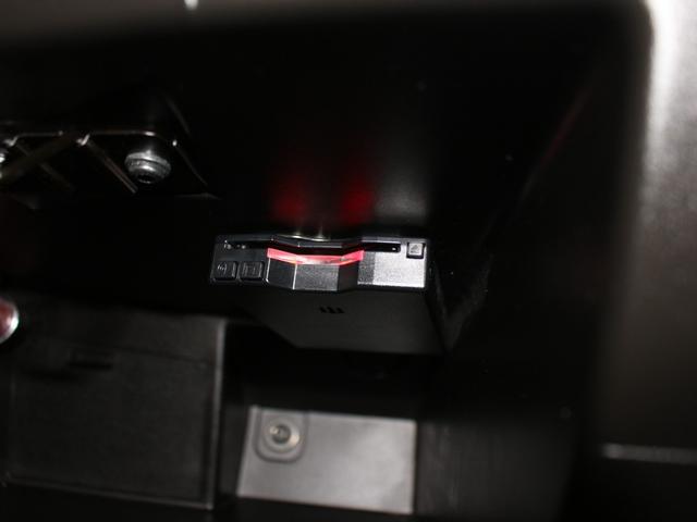 アバルト５９５ コンペティツィオーネ　フルセグナビ　Ｂｌｕｅｔｏｏｔｈ　ＵＳＢ入力　ＥＴＣ　オートＡＣ　Ｂカメラ　パドルシフト　ＴＦＴメーター　サベルトスポーツシート　レコードモンツァマフラー　ＨＩＤライト　純正ＡＷ　Ｂソナー　後期モデル（52枚目）