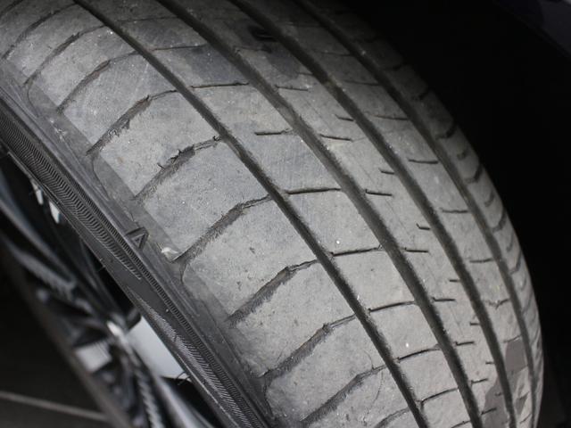 ２０８ アリュール　シエロプラス　純正ナビ　フルセグ　Ｂｌｕｅｔｏｏｔｈ　Ｂカメラ　ＵＳＢ入力　ＥＴＣ　オートライト　オートエアコン　純正ＡＷ　Ｂソナー　衝突被害軽減システム　アイドリングストップ　パノラマガラスルーフ　限定車（25枚目）