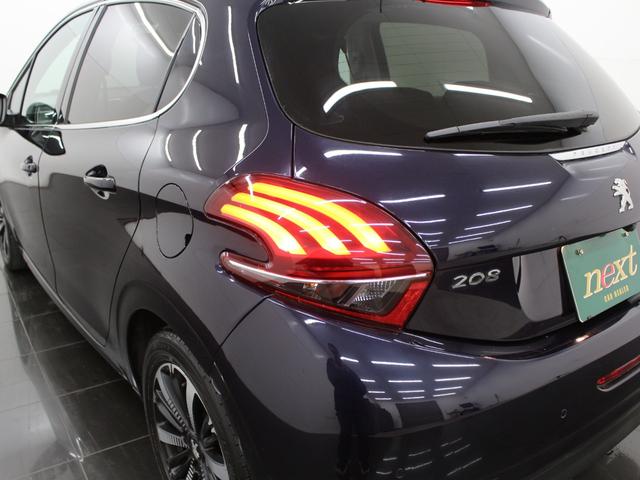 ２０８ アリュール　シエロプラス　純正ナビ　フルセグ　Ｂｌｕｅｔｏｏｔｈ　Ｂカメラ　ＵＳＢ入力　ＥＴＣ　オートライト　オートエアコン　純正ＡＷ　Ｂソナー　衝突被害軽減システム　アイドリングストップ　パノラマガラスルーフ　限定車（55枚目）