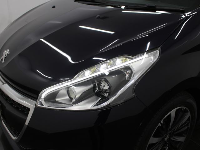 ２０８ アリュール　シエロプラス　純正ナビ　フルセグ　Ｂｌｕｅｔｏｏｔｈ　Ｂカメラ　ＵＳＢ入力　ＥＴＣ　オートライト　オートエアコン　純正ＡＷ　Ｂソナー　衝突被害軽減システム　アイドリングストップ　パノラマガラスルーフ　限定車（65枚目）