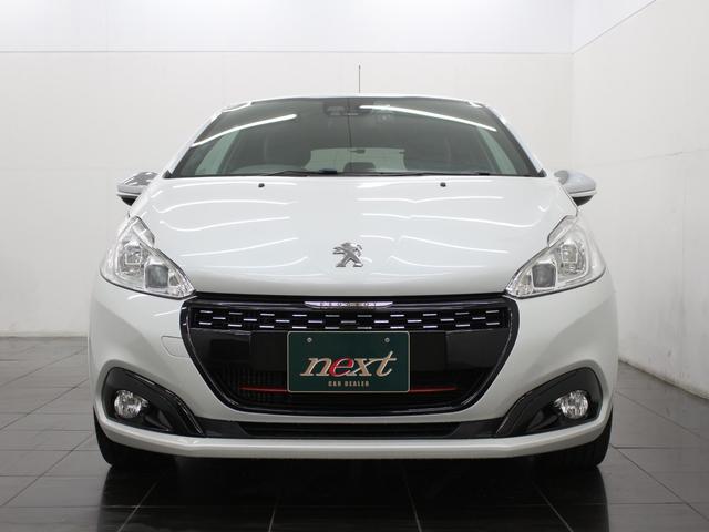 ２０８ ＧＴｉ　純正ナビ　フルセグ　Ｂｌｕｅｔｏｏｔｈ　ＵＳＢ入力　ＥＴＣ　ＬＥＤヘッドライト　オートライト　オートＡＣ　クルコン　Ｂソナー　衝突被害軽減システム　純正ＡＷ　ハーフレザーシート　６ＭＴ（3枚目）