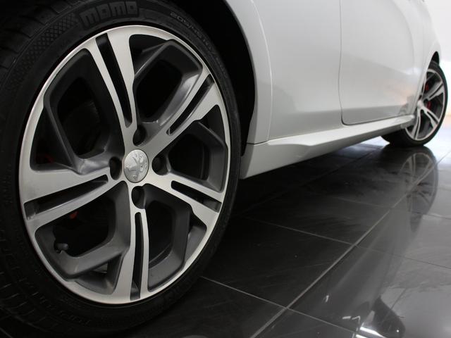 ２０８ ＧＴｉ　純正ナビ　フルセグ　Ｂｌｕｅｔｏｏｔｈ　ＵＳＢ入力　ＥＴＣ　ＬＥＤヘッドライト　オートライト　オートＡＣ　クルコン　Ｂソナー　衝突被害軽減システム　純正ＡＷ　ハーフレザーシート　６ＭＴ（20枚目）