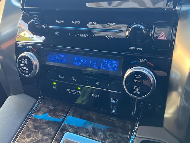 アルファードハイブリッド Ｓ　タイプゴールドＩＩ　モデリスタフルエアロ／ＢＳＭ／デジタルインナーミラー／ツインサンルーフ／後席モニター／三眼ＬＥＤ／ＴＲＤブレースセット／２０２５レグノＧＲ－Ｘ３／スマートキー×２（6枚目）