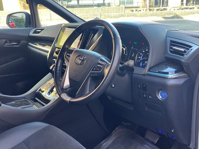 アルファードハイブリッド Ｓ　タイプゴールドＩＩ　モデリスタフルエアロ／ＢＳＭ／デジタルインナーミラー／ツインサンルーフ／後席モニター／三眼ＬＥＤ／ＴＲＤブレースセット／２０２５レグノＧＲ－Ｘ３／スマートキー×２（19枚目）