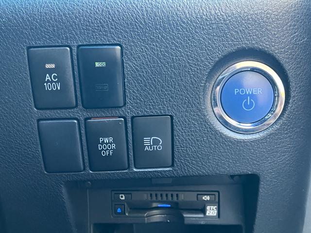 アルファードハイブリッド Ｓ　タイプゴールドＩＩ　モデリスタフルエアロ／ＢＳＭ／デジタルインナーミラー／ツインサンルーフ／後席モニター／三眼ＬＥＤ／ＴＲＤブレースセット／２０２５レグノＧＲ－Ｘ３／スマートキー×２（24枚目）