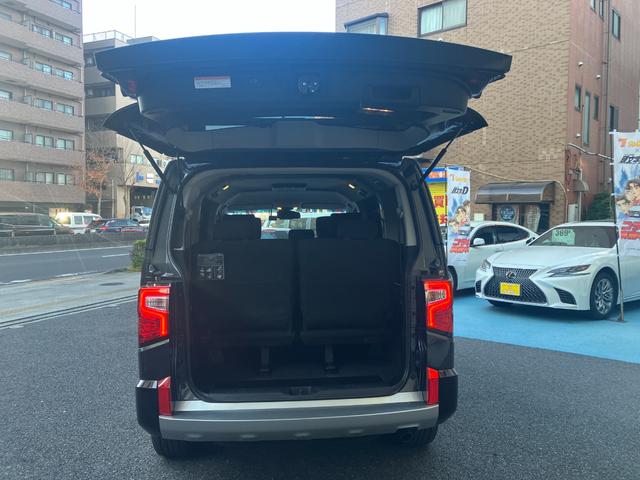 デリカＤ：５ Ｐ　アルパイン１１インチナビ／アルパイン後席モニター、社外ユニバーサルステップ／全方向カメラ／ブラインドスポットモニター、ＥＴＣ、ＬＥＤライト（22枚目）