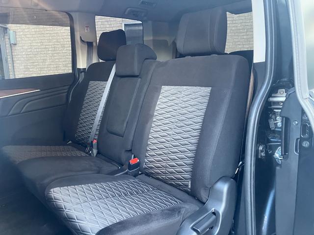 デリカＤ：５ Ｐ　アルパイン１１インチナビ／アルパイン後席モニター、社外ユニバーサルステップ／全方向カメラ／ブラインドスポットモニター、ＥＴＣ、ＬＥＤライト（29枚目）