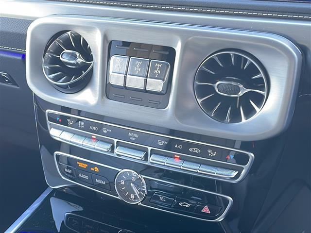 Ｇクラス Ｇ４００ｄ　ＡＭＧライン　ワンオーナー／ラグジュアリーパッケージ／Ｇ　ｍａｎｕｆａｋｔｕｒプログラム／アダプティブダンピングシステム／ＡＭＧラインパッケージ／ブルメスターオーディオ／レーダークルーズコントロール／ＥＴＣ２．０（20枚目）