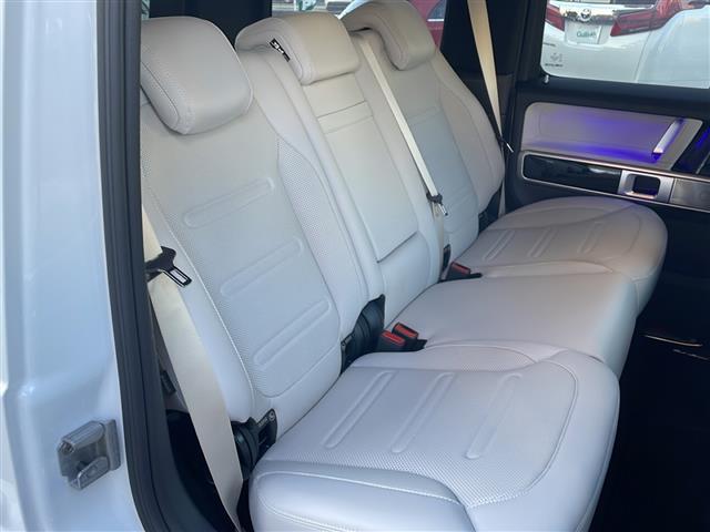 Ｇクラス Ｇ４００ｄ　ＡＭＧライン　ワンオーナー／ラグジュアリーパッケージ／Ｇ　ｍａｎｕｆａｋｔｕｒプログラム／アダプティブダンピングシステム／ＡＭＧラインパッケージ／ブルメスターオーディオ／レーダークルーズコントロール／ＥＴＣ２．０（25枚目）
