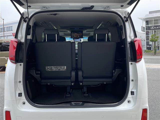 アルファード ２．５Ｓ　Ｃパッケージ　ワンオーナー／ＡＬＰＩＮＥナビ／ＡＬＰＩＮＥフルエアロ／ＡＬＰＩＮＥフリップダウンモニター／デジタルインナーミラー／ツインムーンルーフ／パワーシート／シートヒーター／エアーシート／ＥＴＣ／オットマン（24枚目）