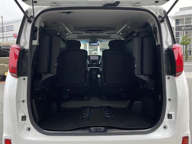 アルファード ２．５Ｓ　Ｃパッケージ　ワンオーナー／ＡＬＰＩＮＥナビ／ＡＬＰＩＮＥフルエアロ／ＡＬＰＩＮＥフリップダウンモニター／デジタルインナーミラー／ツインムーンルーフ／パワーシート／シートヒーター／エアーシート／ＥＴＣ／オットマン（25枚目）