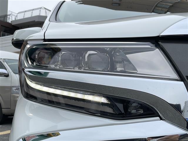 アルファード ２．５Ｓ　Ｃパッケージ　ワンオーナー／ＡＬＰＩＮＥナビ／ＡＬＰＩＮＥフルエアロ／ＡＬＰＩＮＥフリップダウンモニター／デジタルインナーミラー／ツインムーンルーフ／パワーシート／シートヒーター／エアーシート／ＥＴＣ／オットマン（34枚目）