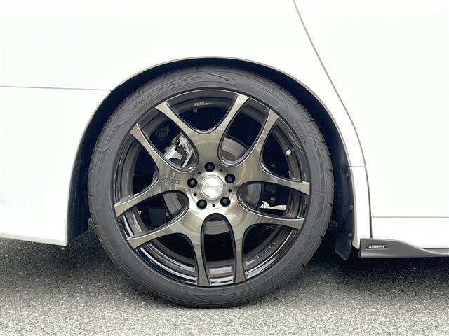 アルファード ２．５Ｓ　Ｃパッケージ　ワンオーナー／ＡＬＰＩＮＥナビ／ＡＬＰＩＮＥフルエアロ／ＡＬＰＩＮＥフリップダウンモニター／デジタルインナーミラー／ツインムーンルーフ／パワーシート／シートヒーター／エアーシート／ＥＴＣ／オットマン（39枚目）