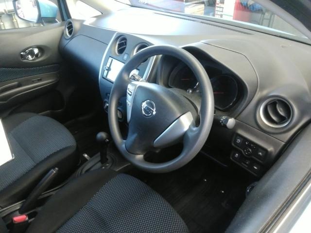 ノート Ｘ　キーレス　フルセグ　ナビ＆ＴＶ　エアバッグ　オートマ　フル装備　ＥＴＣ　バックカメラ　スマートキー（2枚目）