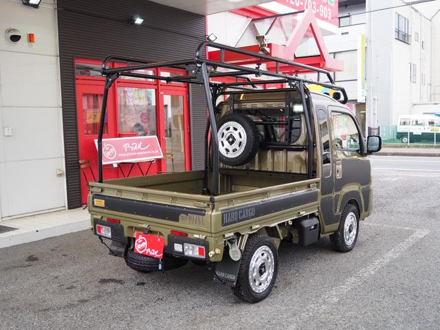 ジャンボエクストラ　ジャンボエクストラ　４ＷＤ　ＨＡＲＤ　ＣＡＲＧＯコンプリートカー　ＬＥＤヘッドライト　フォグ　スマートキー　プッシュスタート　ＸＪ０７　１４インチアルミ　作業灯　オートライト　登録済み未使用(25枚目)