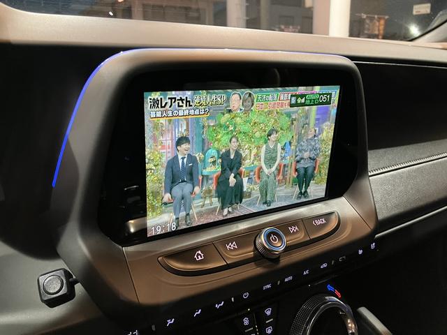 シボレーカマロ ＳＳ　ディーラー車　Ｐａｎａｓｏｎｉｃナビ　ＴＶ　ＥＴＣ　ＢＳＭ　ＨＵＤ　シートヒーター　シートクーラー　ＢＯＳＥスピーカー　Ａｐｐｌｅカープレイ　ドラレコ　　レーシングストライプ　純正２０インチＡＷ（28枚目）