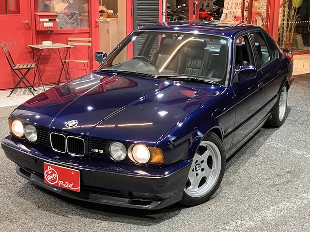 Ｍ５　Ｅ３４　直６　シルキーシックス　前期型　正規ディーラー車　５ＭＴ　右ハンドル　レザーシート　パワーシート　サンルーフ　純正１７インチＡＷ　エアコン　記録簿あり　キルスイッチ(17枚目)