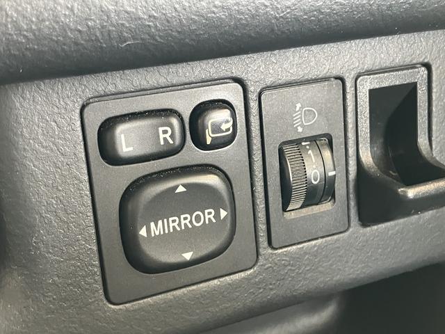 TOYOTA bB Z X VERSION MAZIORAII