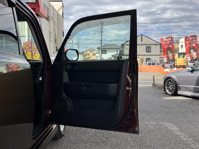 TOYOTA bB Z X VERSION MAZIORAII