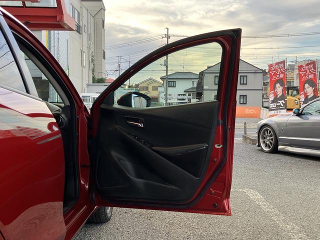 デミオ ＸＤツーリング　車検２年付　純正ナビ　フルセグＴＶ　ＥＴＣ　プッシュスタート　クルコン　ＬＥＤヘッドライト　スマートキー　ＨＵＤ（36枚目）