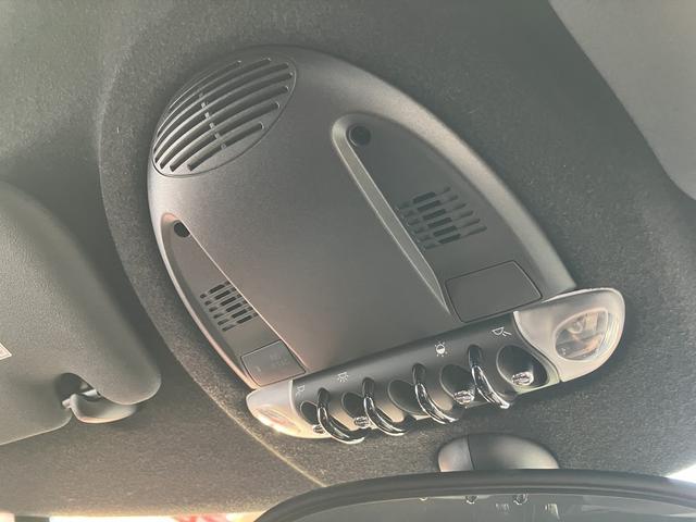 MINI ジョンクーパWワールドチャンピオンシップ50 国内限定10台 6MT R56 限定色コンナットグリーン サイン入りボンネットストライプ レザーシート JCW専用エアロ 専用17インチAW アルカンターラステアリング ETC レーダー探知機(32枚目)