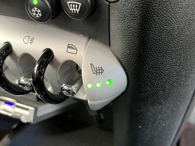 MINI ジョンクーパWワールドチャンピオンシップ50 国内限定10台 6MT R56 限定色コンナットグリーン サイン入りボンネットストライプ レザーシート JCW専用エアロ 専用17インチAW アルカンターラステアリング ETC レーダー探知機(33枚目)