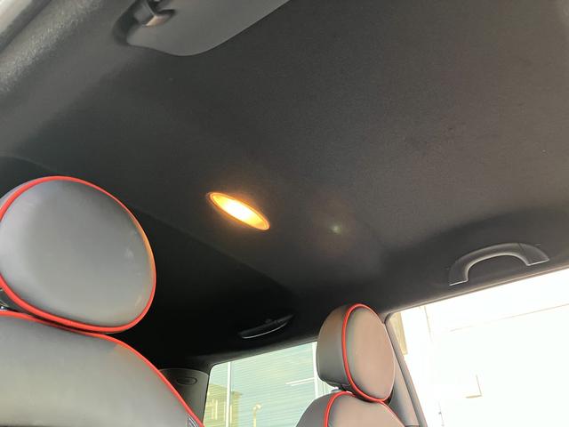 MINI ジョンクーパWワールドチャンピオンシップ50 国内限定10台 6MT R56 限定色コンナットグリーン サイン入りボンネットストライプ レザーシート JCW専用エアロ 専用17インチAW アルカンターラステアリング ETC レーダー探知機(34枚目)