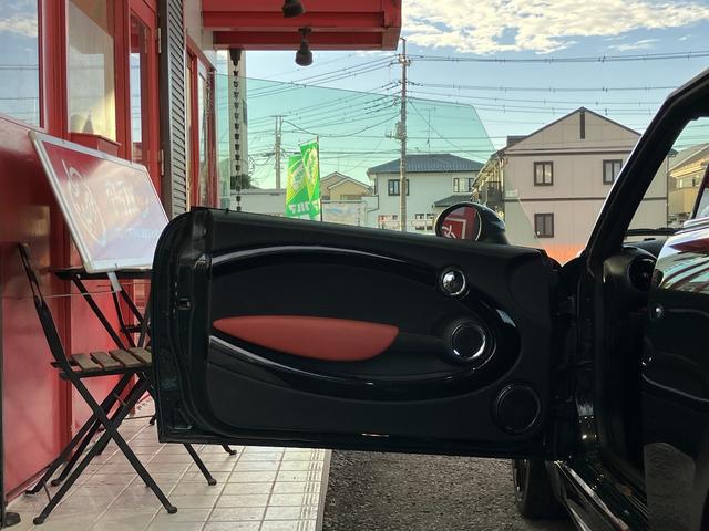 MINI ジョンクーパWワールドチャンピオンシップ50 国内限定10台 6MT R56 限定色コンナットグリーン サイン入りボンネットストライプ レザーシート JCW専用エアロ 専用17インチAW アルカンターラステアリング ETC レーダー探知機(36枚目)