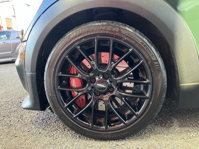 MINI ジョンクーパWワールドチャンピオンシップ50 国内限定10台 6MT R56 限定色コンナットグリーン サイン入りボンネットストライプ レザーシート JCW専用エアロ 専用17インチAW アルカンターラステアリング ETC レーダー探知機(46枚目)