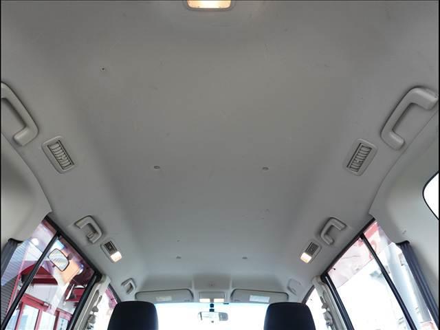 パジェロ ロング　ＧＲ　４ＷＤ　ディーゼルターボ　リアデフロック付　パナソニックナビ　ＴＶ　バックカメラ　前席シートヒーター　７人乗り　スキッドプレート　キーレス　ＥＴＣ　フォグライト　横滑り防止　１７インチアルミ（10枚目）