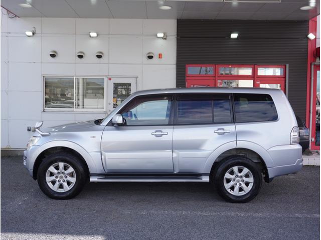 パジェロ ロング　ＧＲ　４ＷＤ　ディーゼルターボ　リアデフロック付　パナソニックナビ　ＴＶ　バックカメラ　前席シートヒーター　７人乗り　スキッドプレート　キーレス　ＥＴＣ　フォグライト　横滑り防止　１７インチアルミ（24枚目）