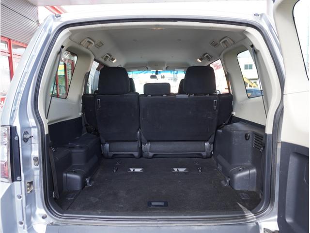 パジェロ ロング　ＧＲ　４ＷＤ　ディーゼルターボ　リアデフロック付　パナソニックナビ　ＴＶ　バックカメラ　前席シートヒーター　７人乗り　スキッドプレート　キーレス　ＥＴＣ　フォグライト　横滑り防止　１７インチアルミ（39枚目）