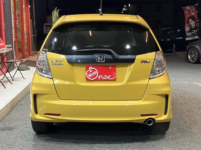 フィット RS 車検2年付 保証付 6MT KENWOODナビ TV バックカメラ ETC Bluetooth社外アルミホイール タイヤ付純正ホイール有 電動格納ミラー i-VTEC(12枚目)