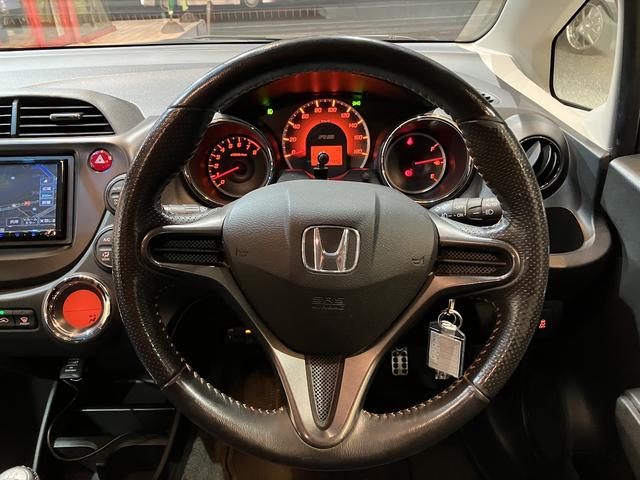 フィット RS 車検2年付 保証付 6MT KENWOODナビ TV バックカメラ ETC Bluetooth社外アルミホイール タイヤ付純正ホイール有 電動格納ミラー i-VTEC(22枚目)