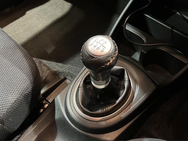 フィット RS 車検2年付 保証付 6MT KENWOODナビ TV バックカメラ ETC Bluetooth社外アルミホイール タイヤ付純正ホイール有 電動格納ミラー i-VTEC(29枚目)