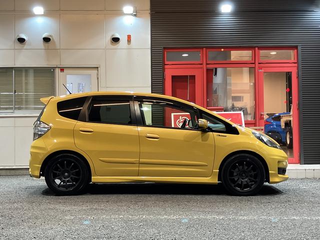 フィット RS 車検2年付 保証付 6MT KENWOODナビ TV バックカメラ ETC Bluetooth社外アルミホイール タイヤ付純正ホイール有 電動格納ミラー i-VTEC(68枚目)