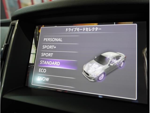 アップル流山あおぞら店では、駐車場も多く設けておりますのでお気軽にご来店下さい！屋根付きですので雨の日も安心してお越し頂けます！