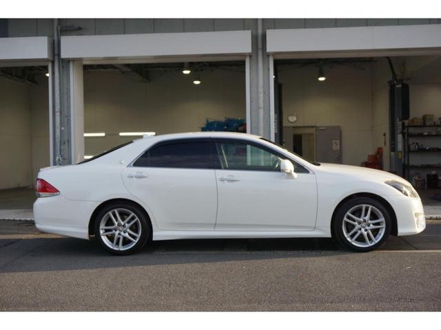 2.5アスリート プレミアムエディション 1年保証付 後期型 レザーシート 禁煙車 HDDナビ サイド・バックカメラ HIDヘッドライト オートライト フルセグ USB入力端子 Bluetooth接続可 ドライブレコーダー CD・DVD再生(41枚目)
