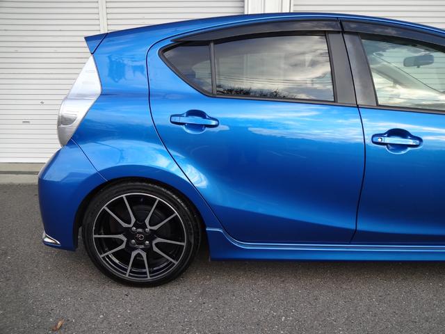 アクア G G’s 純正ナビ CD DVD フルセグ Bluetooth バックカメラ スマートキー プッシュスタート オートエアコン 電動格納ミラー LEDヘッドライト G’S専用17インチアルミ(26枚目)