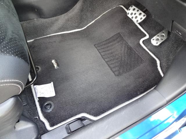 アクア G G’s 純正ナビ CD DVD フルセグ Bluetooth バックカメラ スマートキー プッシュスタート オートエアコン 電動格納ミラー LEDヘッドライト G’S専用17インチアルミ(42枚目)