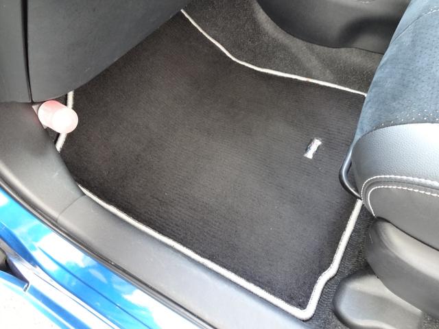 アクア G G’s 純正ナビ CD DVD フルセグ Bluetooth バックカメラ スマートキー プッシュスタート オートエアコン 電動格納ミラー LEDヘッドライト G’S専用17インチアルミ(60枚目)