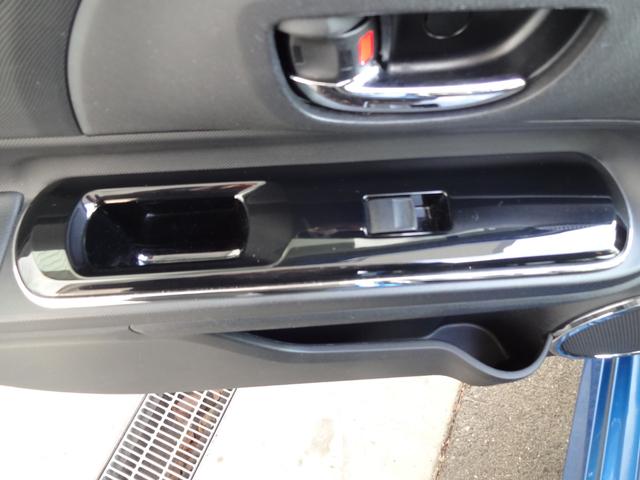 アクア G G’s 純正ナビ CD DVD フルセグ Bluetooth バックカメラ スマートキー プッシュスタート オートエアコン 電動格納ミラー LEDヘッドライト G’S専用17インチアルミ(64枚目)