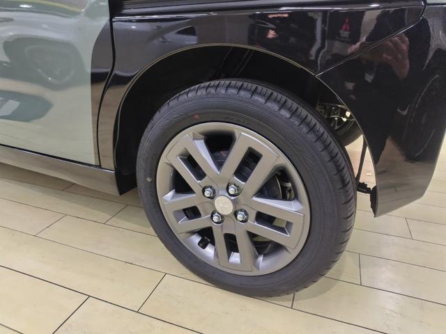 デリカミニ Ｔ　プレミアム　アルパイン１０インチナビ　４ＷＤ　ターボ（29枚目）