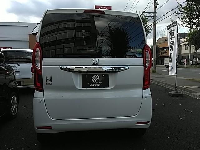 Ｎ　ＢＯＸ Ｇ・Ｌホンダセンシング　両側電動スライド　キーレス　フルセグ　ナビ＆ＴＶ　アイドリングストップ　エアバッグ　オートマ　ディーラー車　フル装備　助手席エアバッグ　衝突被害軽減システム　ＥＴＣ　バックカメラ　スマートキー（5枚目）