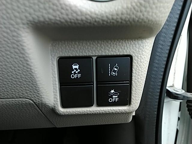 Ｎ　ＢＯＸ Ｇ・Ｌホンダセンシング　両側電動スライド　キーレス　フルセグ　ナビ＆ＴＶ　アイドリングストップ　エアバッグ　オートマ　ディーラー車　フル装備　助手席エアバッグ　衝突被害軽減システム　ＥＴＣ　バックカメラ　スマートキー（23枚目）