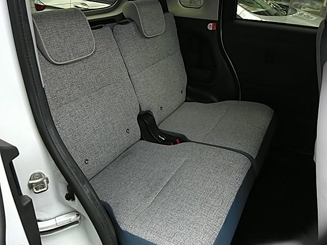 ムーヴキャンバス ストライプスＧ　両側電動スライド　キーレス　フルセグ　ナビ＆ＴＶ　アイドリングストップ　エアバッグ　オートマ　フル装備　助手席エアバッグ　衝突被害軽減システム　バックカメラ　スマートキー　横滑り防止機能（12枚目）