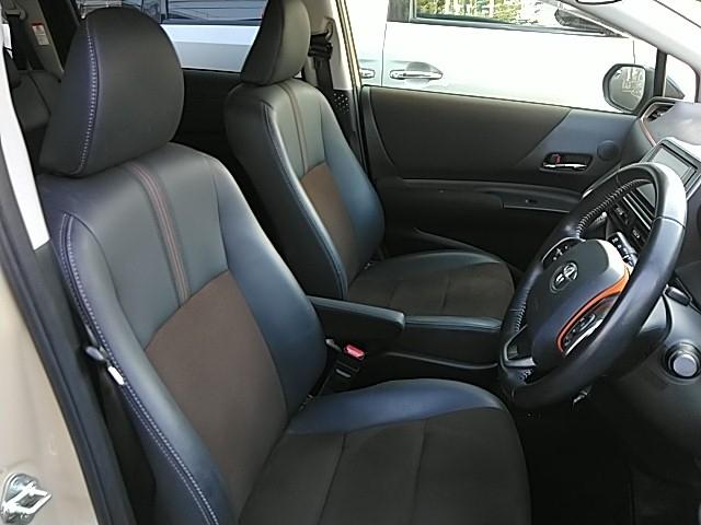 シエンタ ハイブリッドＧ　クエロ　両側電動スライド　キーレス　フルセグ　ナビ＆ＴＶ　乗車定員７人　エアバッグ　オートマ　ディーラー車　フル装備　助手席エアバッグ　衝突被害軽減システム　ＥＴＣ　バックカメラ　スマートキー　横滑り防止機能（10枚目）